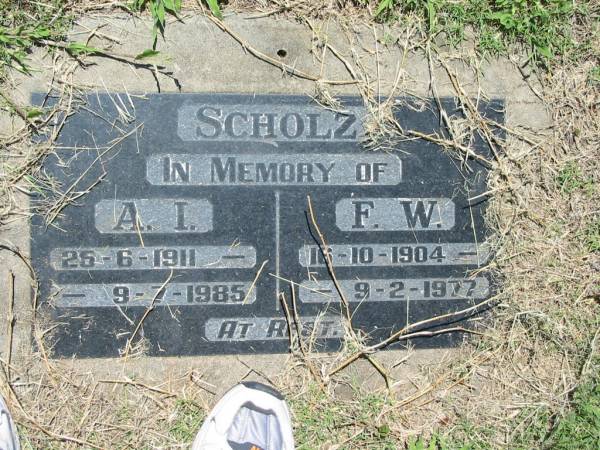 A.I. SCHOLZ,  | 25-6-1911 - 9-7-1985;  | F.W. SCHOLZ,  | 16-10-1904 - 9-2-1977;  | Kalbar General Cemetery, Boonah Shire  | 