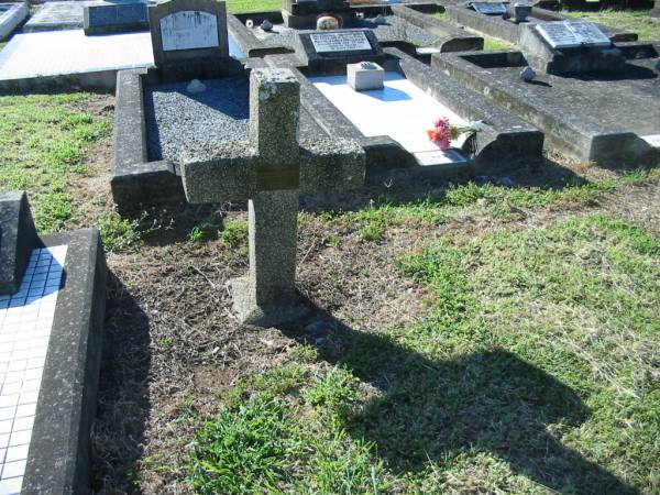 William James Phillips,  | father grandfather,  | born 24 Feb 1885 died 14 Feb 1973;  | Kalbar General Cemetery, Boonah Shire  | 