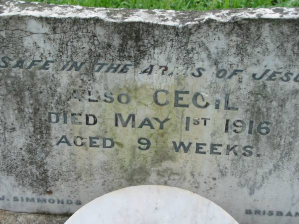 Leslie BADKE  | d: Aug 19 1913, aged 7 weeks  | Cecil  | 1 May 1916, aged 9 weeks  | St John's Lutheran Church Cemetery, Kalbar, Boonah Shire  |   | 