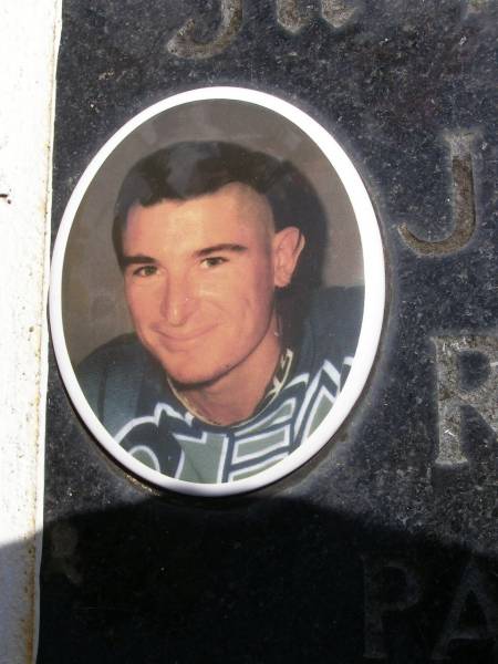 Jeffrey James RENDELL (Jeff),  | died 31-8-1997 aged 18 years;  | Kandanga Cemetery, Cooloola Shire  | 