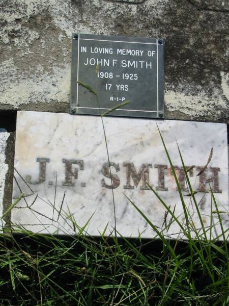 John F. SMITH,  | 1908 - 1925 aged 17 years;  | St John's Catholic Church, Kerry, Beaudesert Shire  | 