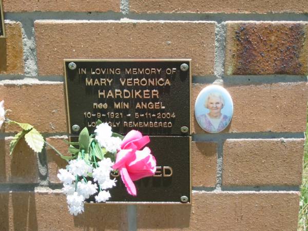 Mary Veronica HARDIKER (nee Min ANGEL),  | 10-9-1921 - 5-11-2004;  | Kilkivan cemetery, Kilkivan Shire  | 