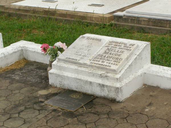 Alfred Ernest BRADFORD,  | father,  | died 20 Aug 1969 aged 85 years;  | Nellie Maude BRADFORD,  | wife mother,  | died 12 July 1964 aged 81 years;  | A.R. BRADFORD,  | killed in action Buna 18-12-42,  | 1913 - 1942;  | Killarney cemetery, Warwick Shire  | 