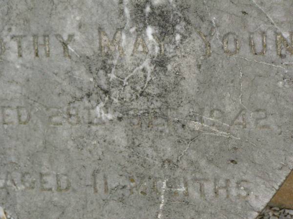 Dorothy May YOUNG,  | died 28 Sep 1942 aged 11 months;  | Killarney cemetery, Warwick Shire  | 