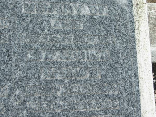 [if you can read this, please let us know!]  | Killarney cemetery, Warwick Shire  | 