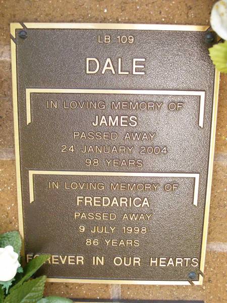 James DALE,  | died 24 Jan 2004 aged 98 years;  | Fredarica DALE,  | died 9 July 1998 aged 86 years;  | Lawnton cemetery, Pine Rivers Shire  | 