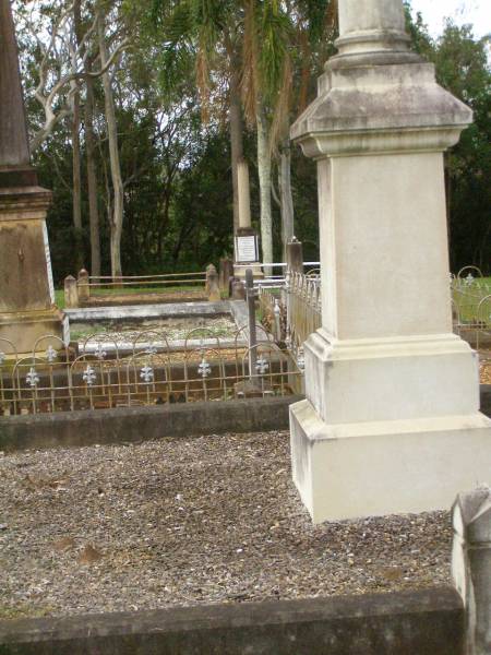 Lawnton cemetery, Pine Rivers Shire  | 