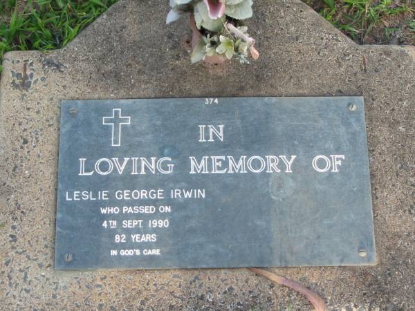 Leslie George IRWIN,  | died 4 Sept 1990 aged 82 years;  | Lawnton cemetery, Pine Rivers Shire  | 
