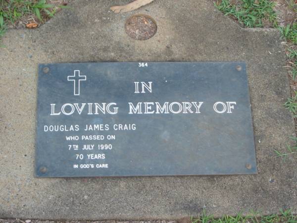 Douglas James CRAIG,  | died 7 July 1990 aged 70 years;  | Lawnton cemetery, Pine Rivers Shire  | 