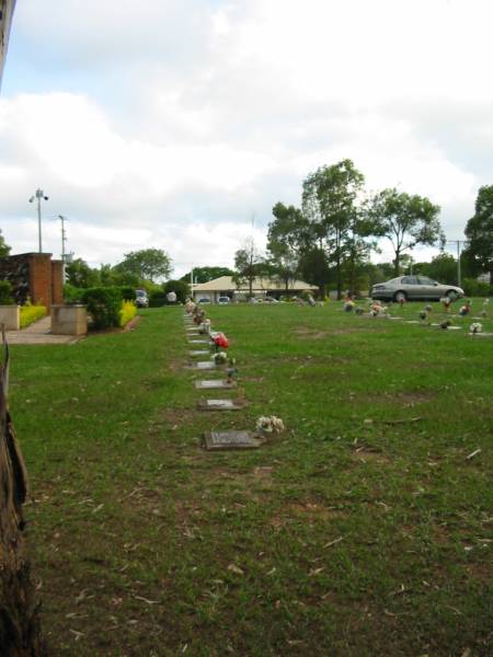 Lawnton cemetery, Pine Rivers Shire  | 