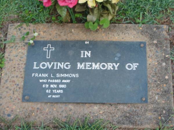 Frank L. SIMMONS,  | died 6 Nov 1980 aged 62 years;  | Lawnton cemetery, Pine Rivers Shire  | 