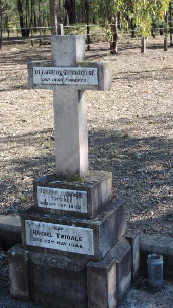 Joseph Charles TWIDALE  | d: 2 Sep 1939  |   | Rachel TWIDALE  | d: 22 May 1948  |   | Leyburn Cemetery  |   | 