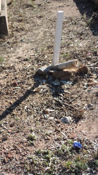   | Leyburn Cemetery  | �00  | 