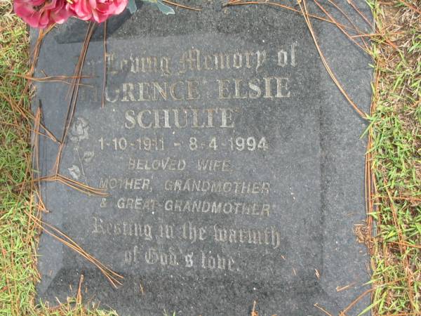 Florence Elsie SCHULTE, 1-10-1911 - 8-4-1994, wife mother grandmother;  | Logan Village Cemetery, Beaudesert Shire  | 