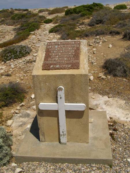 Leo CUMMINGS memorial,  | who lost his life in this locality in the wreck of the Wandaree, 29 June 1959 aged 23 years 9 months  | near Kiana,  | between Coffin Bay and Elliston,  | Eyre Peninsula,  | South Australia  | 