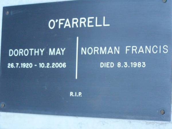 Dorothy May O'FARRELL,  | 26-7-1920 - 10-2-2006;  | Norman Francis O'FARRELL,  | died 8-3-1983;  | Lower Coomera cemetery, Gold Coast  | 