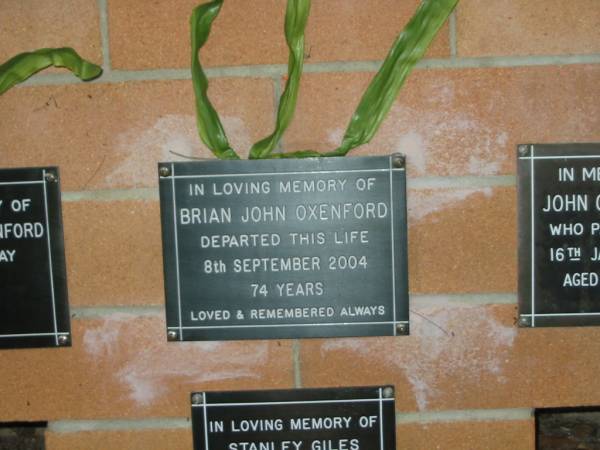 Brian John OXENFORD,  | died 8 Sept 2004 aged 74 years;  | Lower Coomera cemetery, Gold Coast  | 