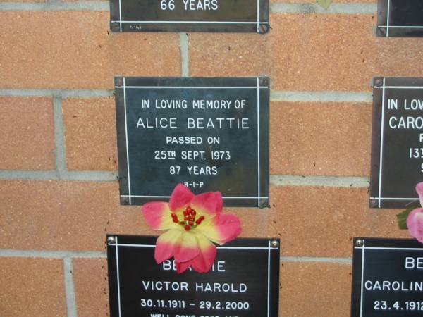 Alice BEATTIE,  | died 25 Sept 1973 aged 87 years;  | Lower Coomera cemetery, Gold Coast  | 