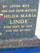 Frank Nielsen LINDE
b: 3 Feb 1903, d: 25 Jun 1999
Hilda Maria LINDE
b: 30 Sep 1906, d: 22 Nov 1983
Lowood General Cemetery