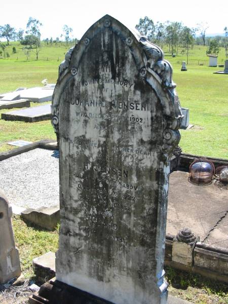 Johanne JENSEN  | 15 Sep 1902, aged 43  | (husband) H JENSEN  | 20 Apr 1922, aged 72  | Claud  | aged 5 months  | Lowood General Cemetery  |   |   | 