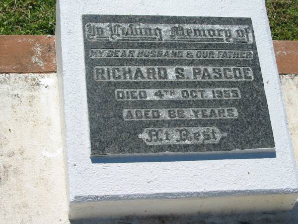 Richard S PASCOE  | 4 Oct 1955, aged 66  | Lowood General Cemetery  |   | 