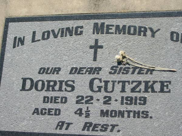 Doris GUTZKE  | d: 22 Feb 1919, aged 4 1/2 months  | Lowood General Cemetery  |   | 