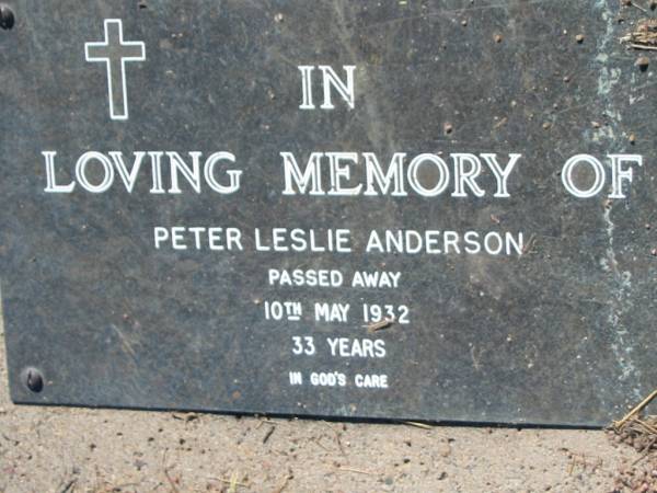 Peter Leslie ANDERSON  | 10 May 1932, aged 33  | Lowood General Cemetery  |   | 