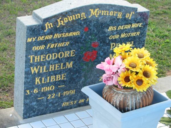 Theodore Wilhelm KLIBBE, 3-6-1910 - 22-1-1991, husband father;  | Pearl Mavis KLIBBE, 24-12-1919 - 14-12-2003, wife mother;  | Lowood Trinity Lutheran Cemetery (Bethel Section), Esk Shire  | 