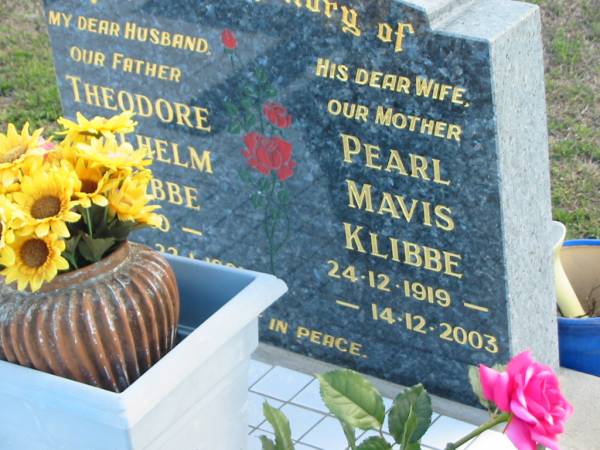 Theodore Wilhelm KLIBBE, 3-6-1910 - 22-1-1991, husband father;  | Pearl Mavis KLIBBE, 24-12-1919 - 14-12-2003, wife mother;  | Lowood Trinity Lutheran Cemetery (Bethel Section), Esk Shire  | 