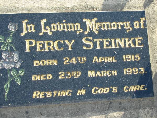 Percy STEINKE, born 24 April 1915 died 23 March 1993;  | Lowood Trinity Lutheran Cemetery (Bethel Section), Esk Shire  | 