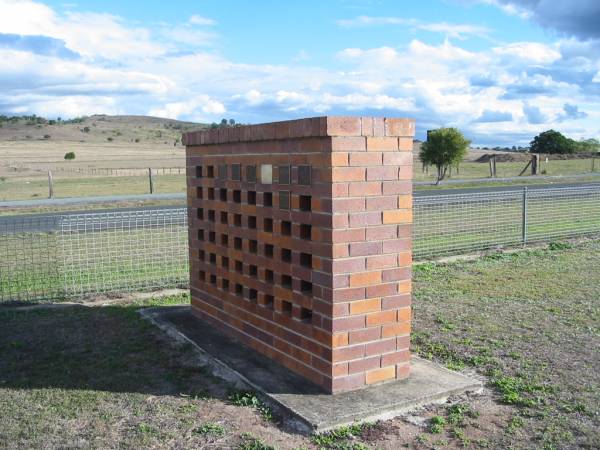 Lowood Trinity Lutheran Cemetery (Bethel Section), Esk Shire  | 