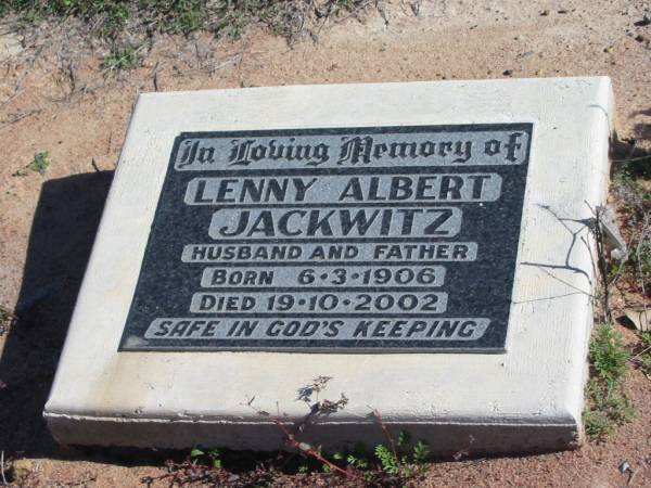 Lenny Albert JACKWITZ, born 6-3-1906 died 19-10-2002, husband father;  | Lowood Trinity Lutheran Cemetery (St Mark's Section), Esk Shire  | 