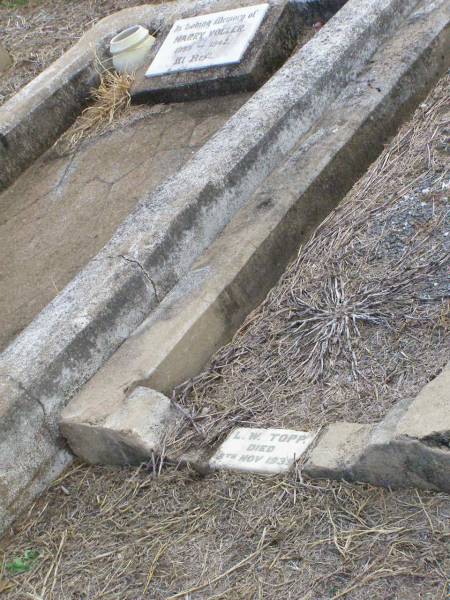 L.W. TOPP,  | died 8 Nov 1939;  | Ma Ma Creek Anglican Cemetery, Gatton shire  | 