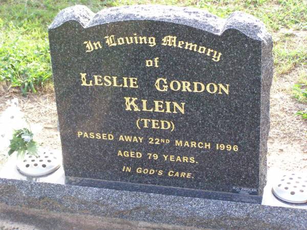 Leslie Gordon (Ted) KLEIN,  | died 22 March 1996 aged 79 years;  | Ma Ma Creek Anglican Cemetery, Gatton shire  | 