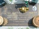 
Gustav August MATHOFER,
26-11-1944 - 12-01-2004;
Maclean cemetery, Beaudesert Shire
