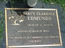 
Darcy Clarence EDMUNDS,
28-9-29 - 10-11-01,
husband of Beryl;
Maclean cemetery, Beaudesert Shire
