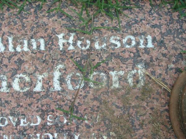 Charl Alan Houson RUTHERFOORD,  | son Alan & Holly,  | brother of Karen & Stephen,  | born 28-9-1972  | died 10-2-1995;  | Maclean cemetery, Beaudesert Shire  | 
