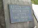 Lloyd William ZECHEN, 25-11-1905 - 5-8-1988; Marburg Lutheran Cemetery, Ipswich 