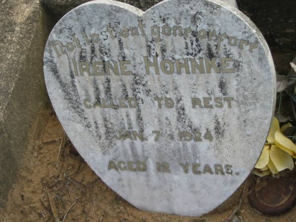 Irene HOHNKE,  | died 7 Jan 1924 aged 12 years;  | Marburg Lutheran Cemetery, Ipswich  | 