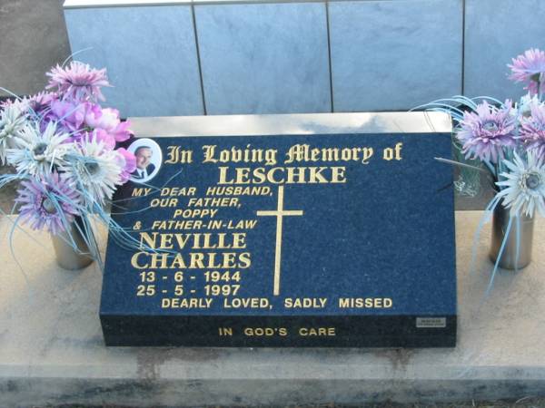 LESCHKE;  | Neville Charles,  | husband father poppy father-in-law,  | 13-6-1944 - 25-5-1997;  | Marburg Lutheran Cemetery, Ipswich  |   | 