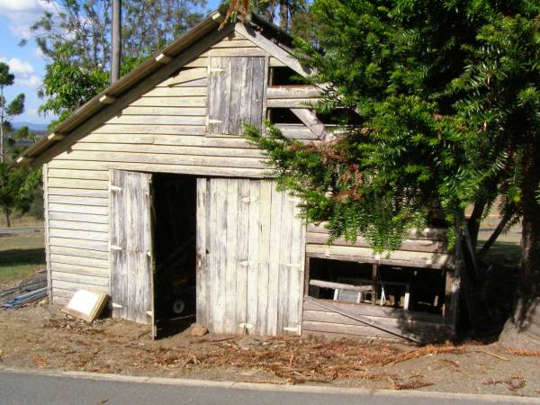 Woodlands cemetery, Marburg, Ipswich  | 