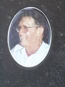 Allan Desmond NEWLOVE, husband father, died 11-7-2001 aged 71 years; Maroon General Cemetery, Boonah Shire 