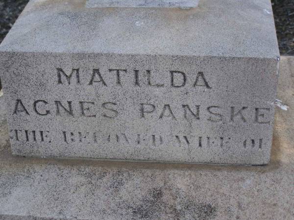 Matilda Agnes PANSKE,  | wife of August PANSKE,  | native of Germany,  | died 19? Oct 1902 aged 47? years;  | Meringandan cemetery, Rosalie Shire  | 