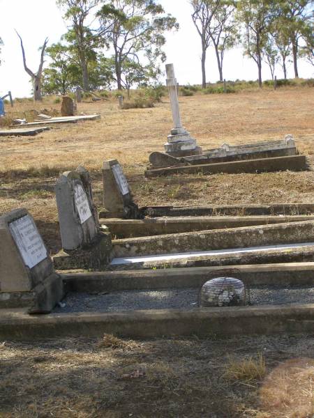 Meringandan cemetery, Rosalie Shire  | 