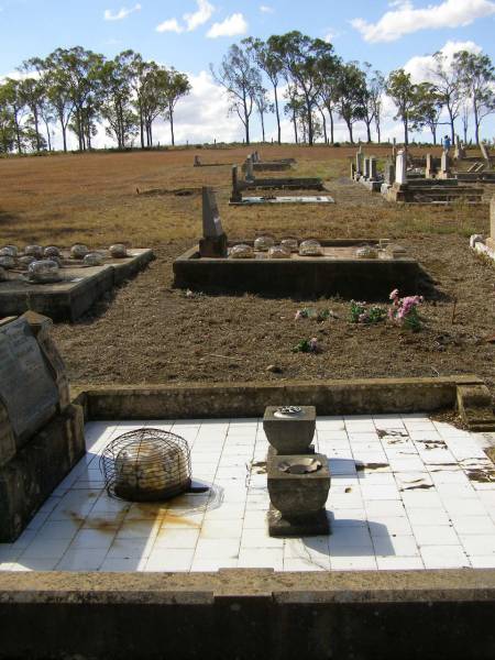 Meringandan cemetery, Rosalie Shire  | 