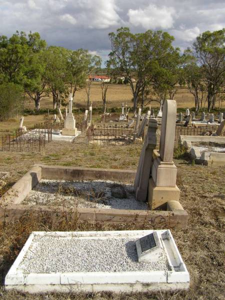 Meringandan cemetery, Rosalie Shire  | 