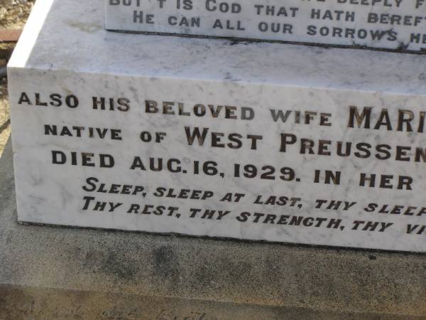 Friedrich SPERLING (senior),  | husband father,  | born Pachollen West Preussen Germany 28 March 1839,  | died 29 Aug 1910 aged 71 years 5 months;  | Maria SPERLING,  | wife,  | native of West Preussen Germany,  | died 16 Aug 1929 in 88th year;  | Meringandan cemetery, Rosalie Shire  | 