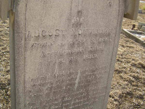 August NOTHDURFT,  | born 8? August? 18??  | accidentally killed 28 Feb 1899;  | Meringandan cemetery, Rosalie Shire  | 
