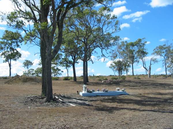 Meringandan cemetery, Rosalie Shire  | 