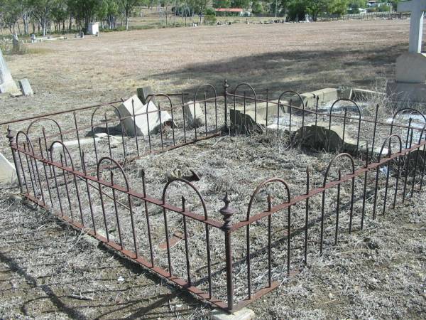 Meringandan cemetery, Rosalie Shire  | 